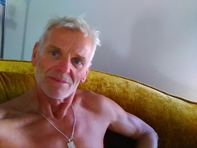 Larbi - Pierrecourt - Seine-Maritime | Rencontre gay