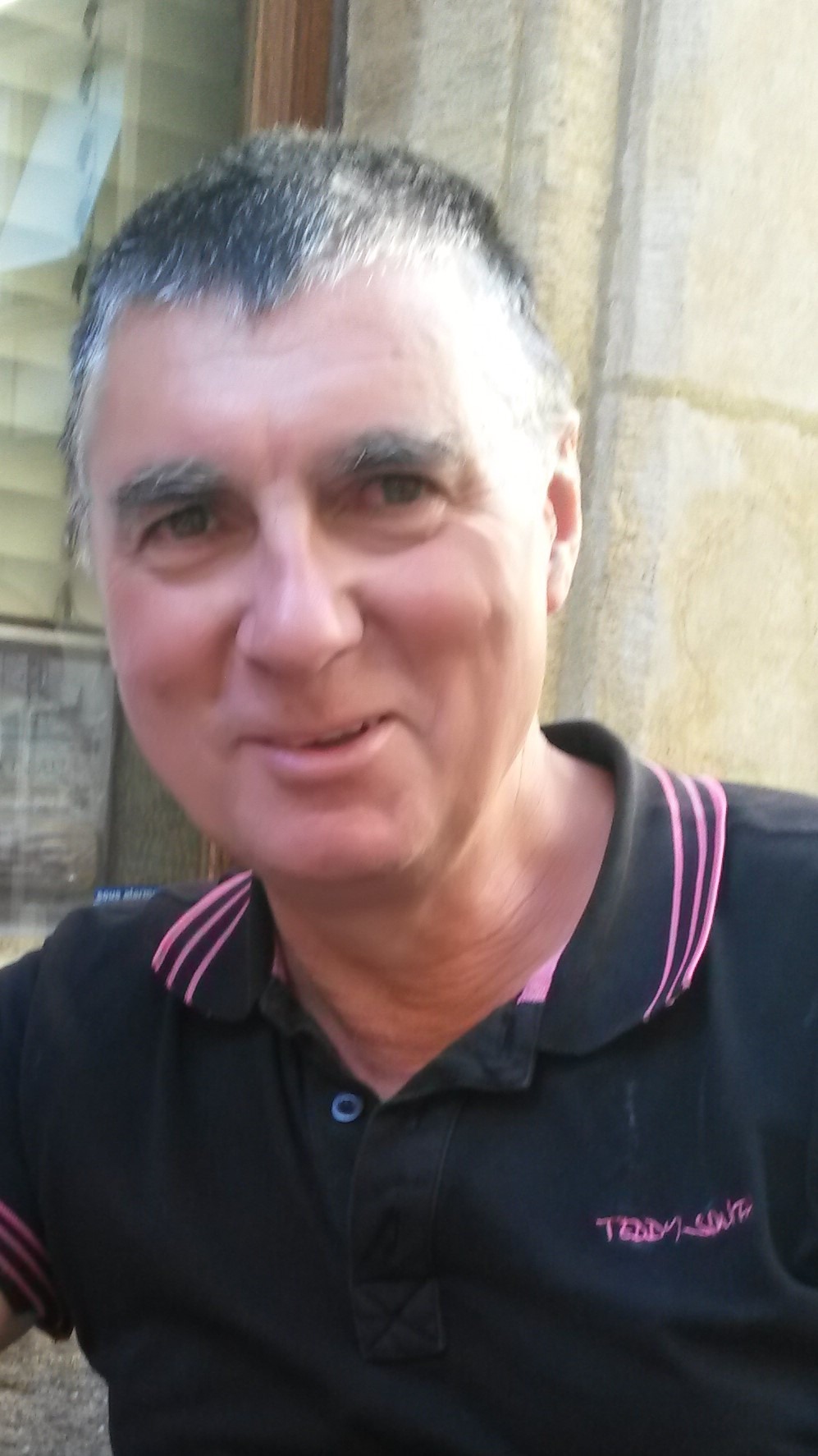 Byron - Saint-Martin-d'Écublei - Orne | Rencontre gay