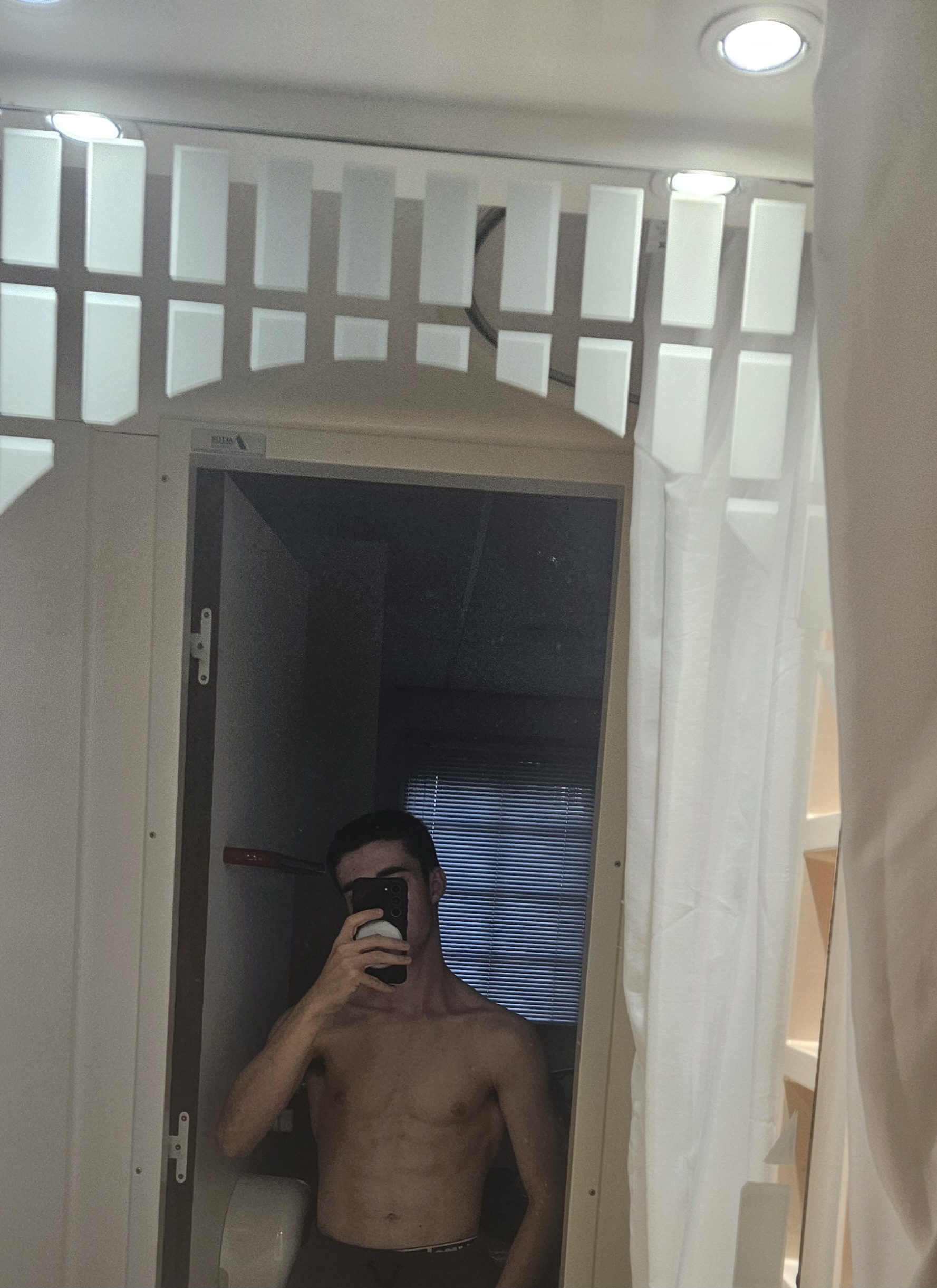 Adams - Saint-Denis-sur-Huisne - Orne | Rencontre gay