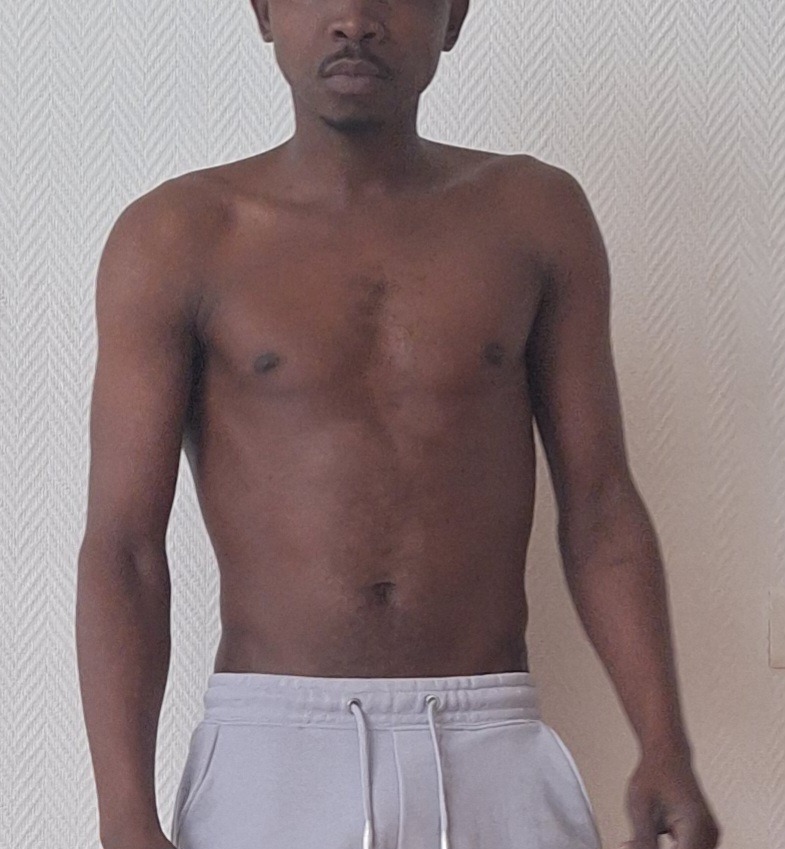 Emilian - Cuverville - Seine-Maritime | Rencontre gay