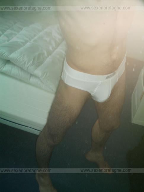 Isao - Lieusaint - Manche | Rencontre gay