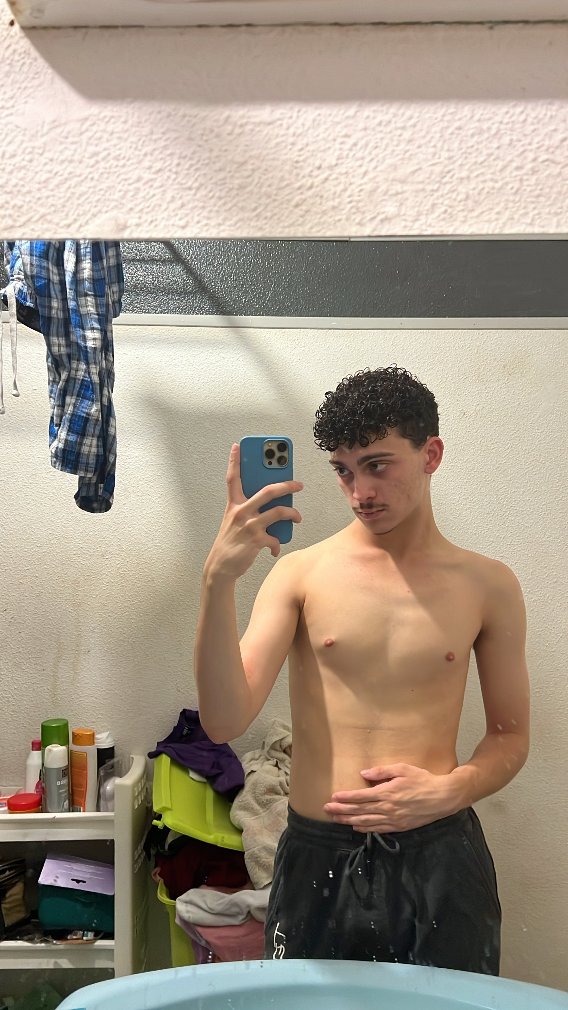 Houssen - Ablon - Calvados | Rencontre gay