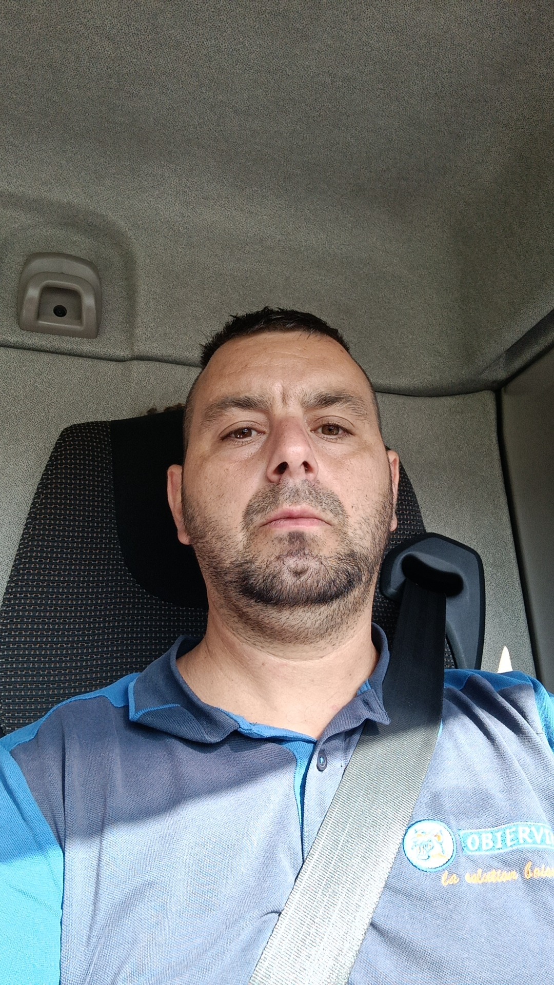 Eloick - Sainte-Colombe-la-Commanderie - Eure | Rencontre gay