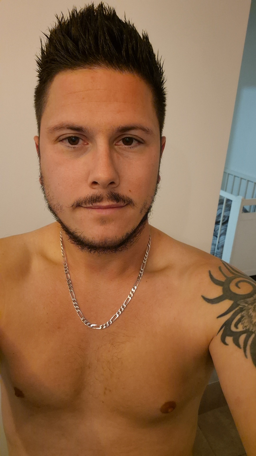 Illies - Boisset-les-Prévanches - Eure | Rencontre gay