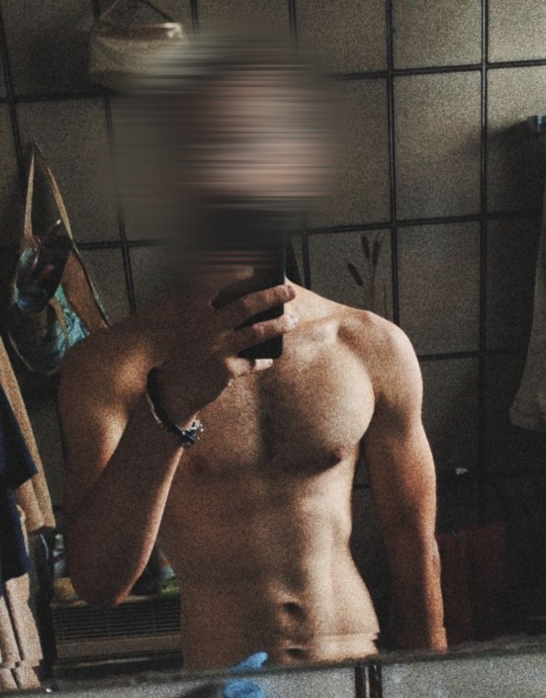 Elvedin - Bricqueville - Calvados | Rencontre gay
