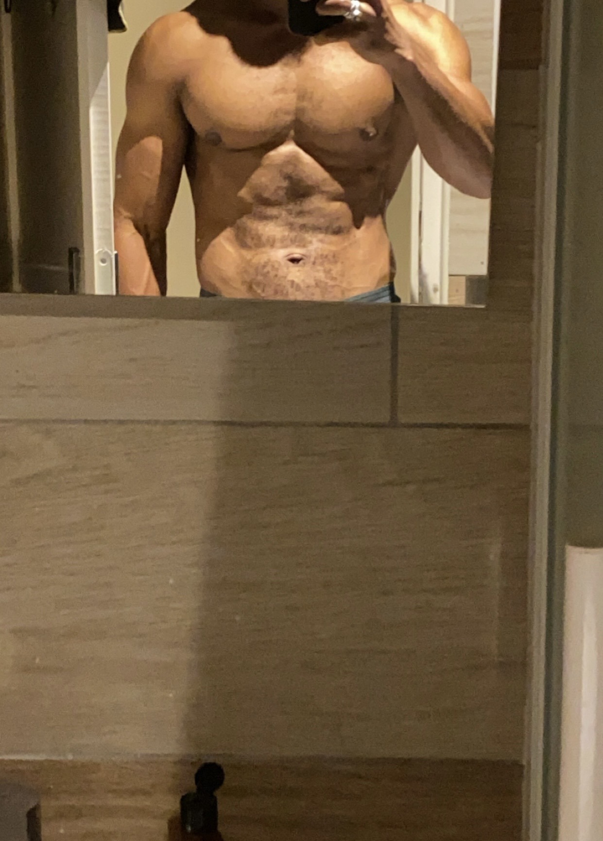 Claus - LaNeuve-Grange - Eure | Rencontre gay