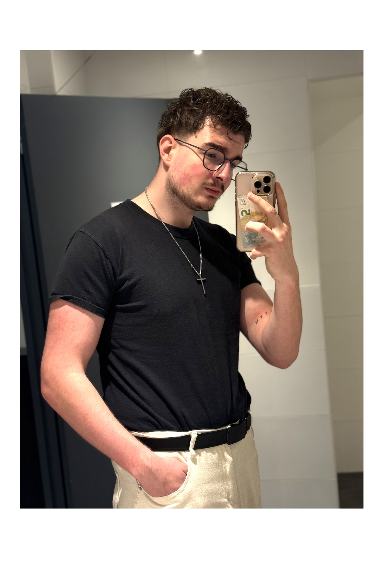 Soufiane - LaVentrouze - Orne | Rencontre gay