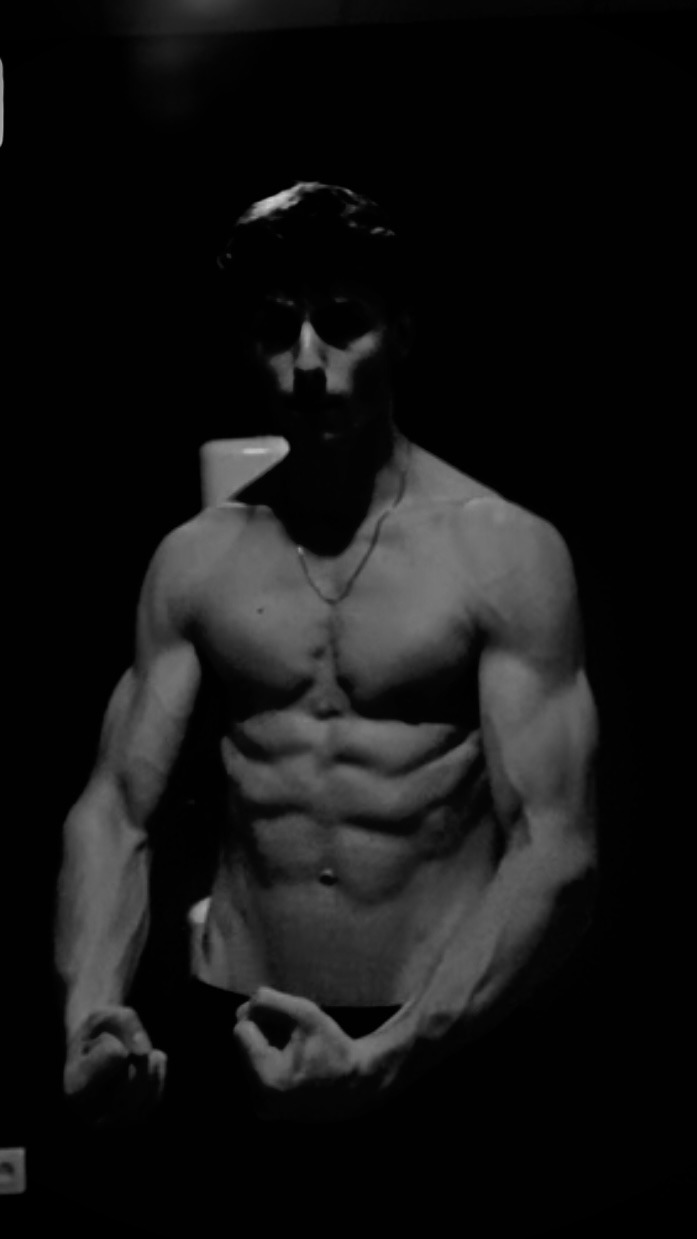 Adan - Montjoie-Saint-Martin - Manche | Rencontre gay