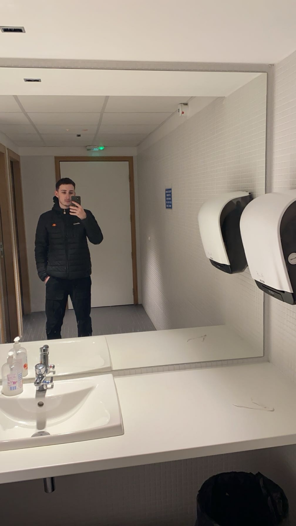 Malik - Appeville - Manche | Rencontre gay