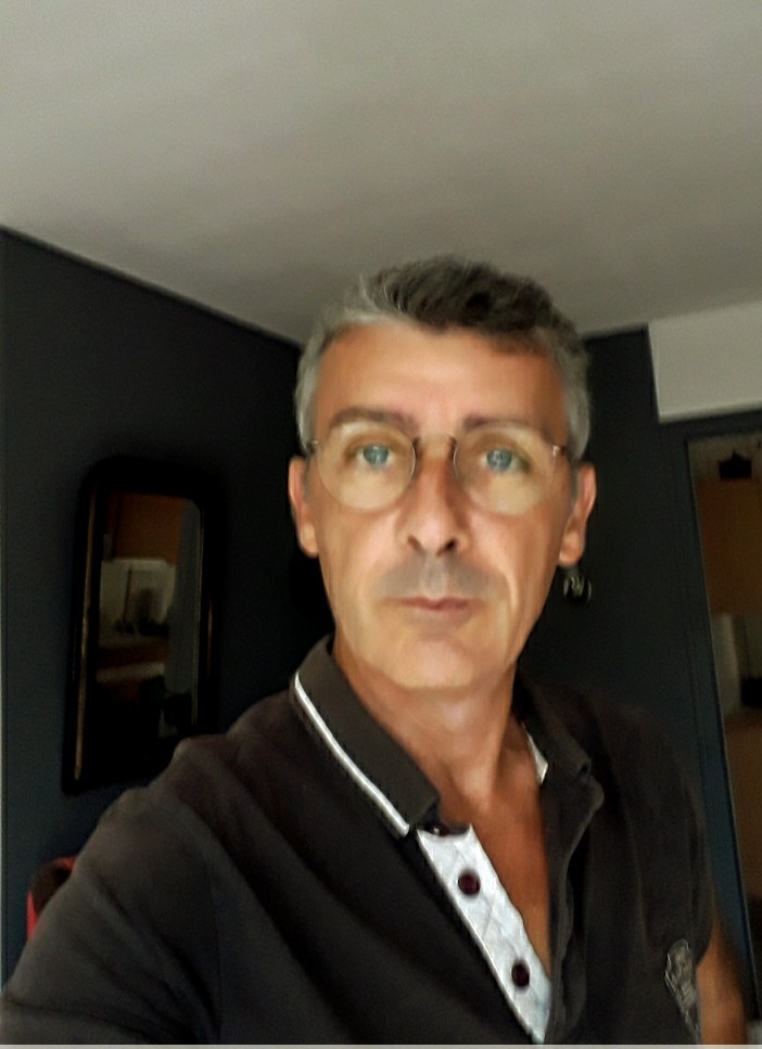 Jean-hugo - Connelles - Eure | Rencontre gay