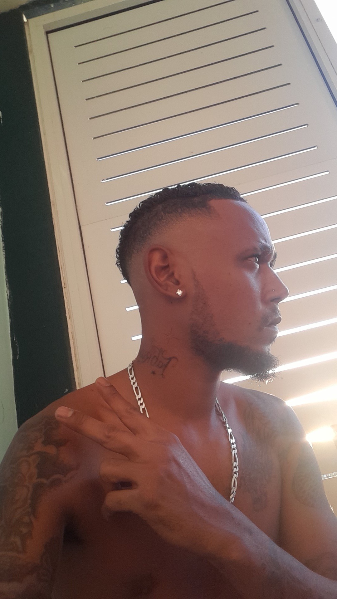 Saifedine - Mesnil-sous-Vienne - Eure | Rencontre gay