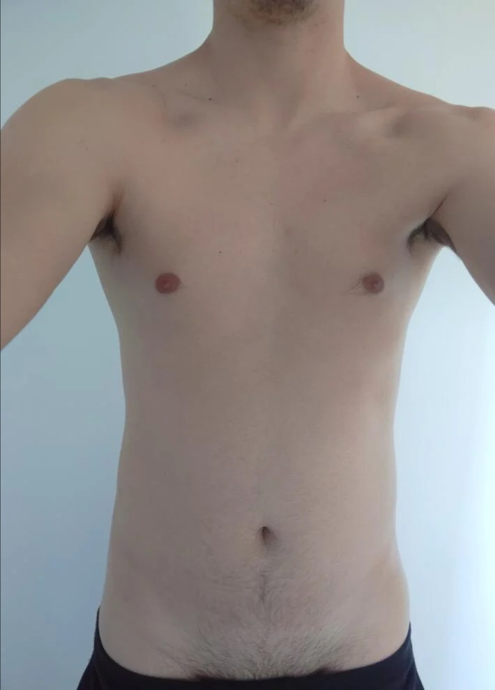 Evann - Helleville - Manche | Rencontre gay